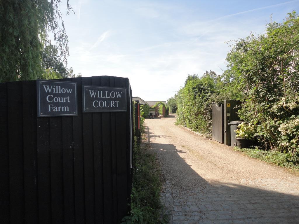 Willow Court Farm Studio East & Petting Farm, 8 Mins To Legoland & Windsor, 15 Mins To Lapland Uk Exterior photo